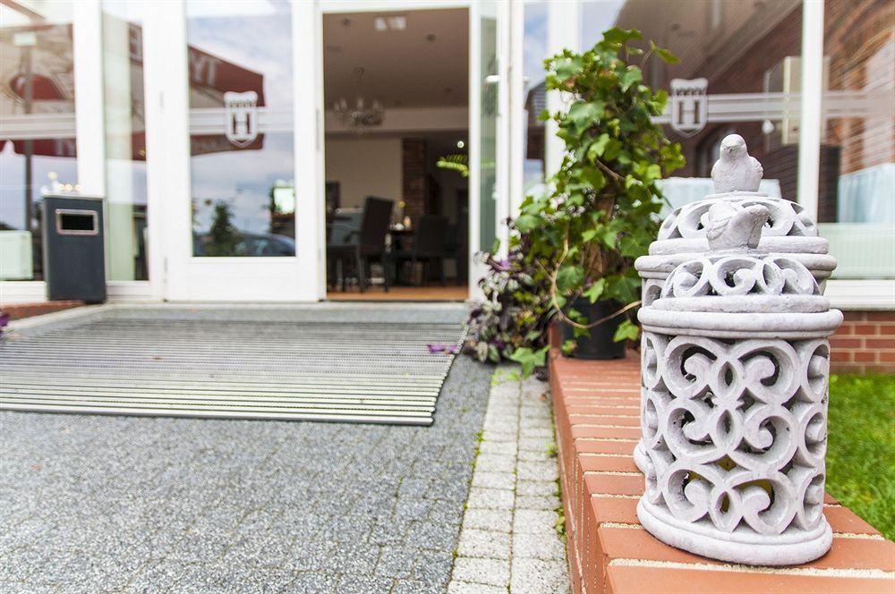 Hotel Hugo Business & Spa Kedzierzyn-Kozle Exterior photo