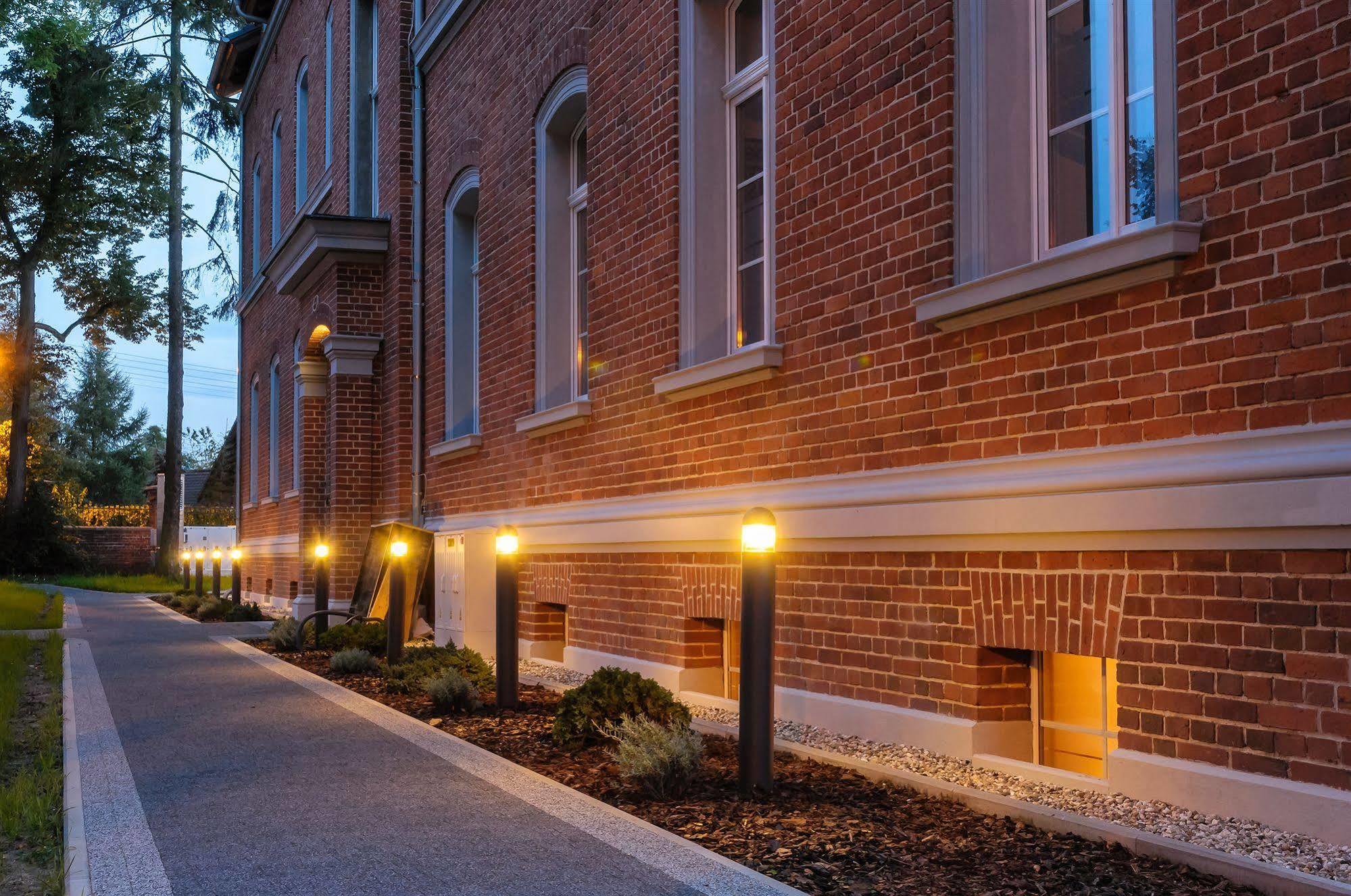 Hotel Hugo Business & Spa Kedzierzyn-Kozle Exterior photo